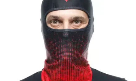 Sirve la balaclava en moto?